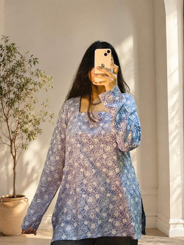 Neelpari Square Neck Kurti