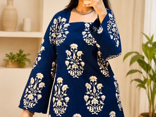 Vaani Bell Sleeves Floral Kurti